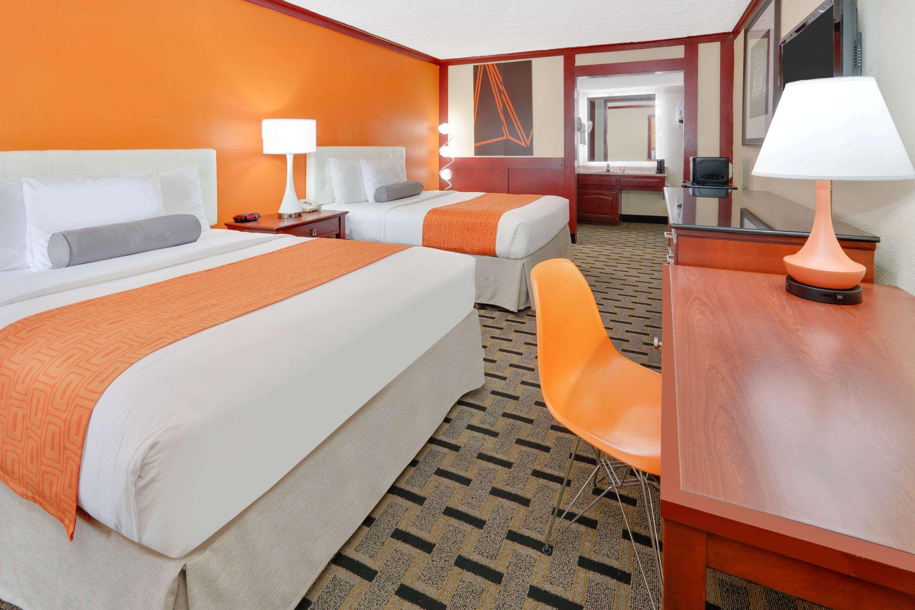 Howard Johnson By Wyndham San Marcos Kültér fotó